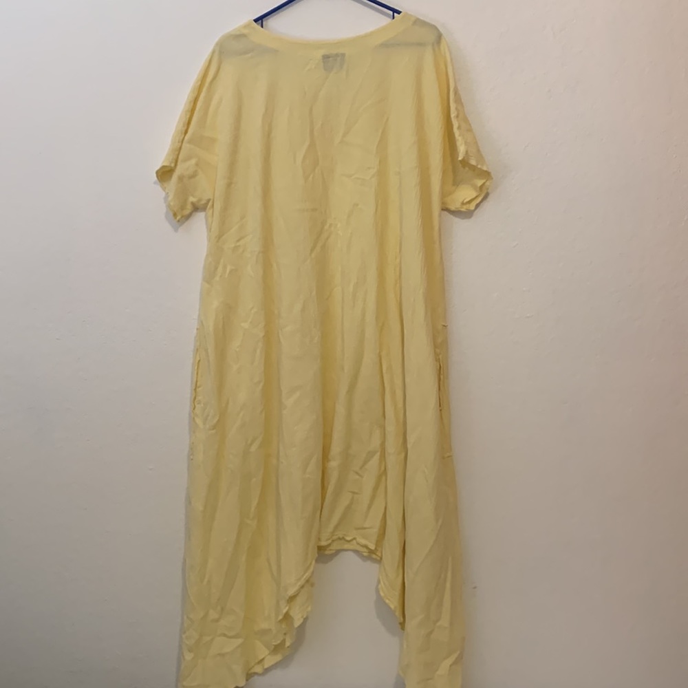 Modest Yellow Dress - Picture 4 of 4